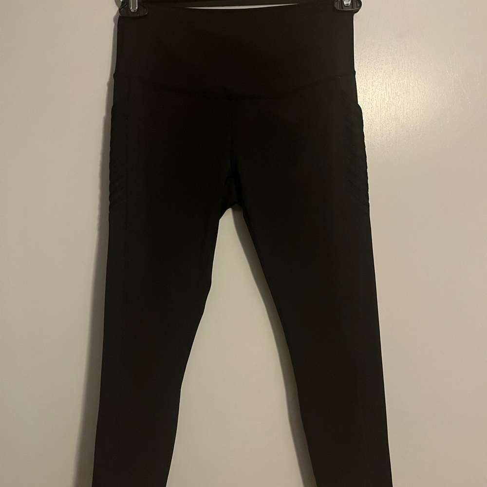 SOLD NOT FOR SALE Legend M Black Women's Leggings